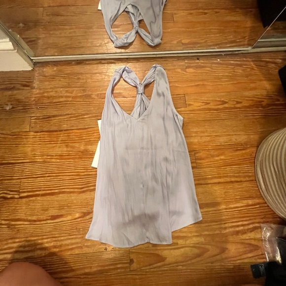 Top - Picture 3 of 6